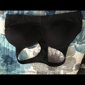 Old Navy Sports Bra size 38C